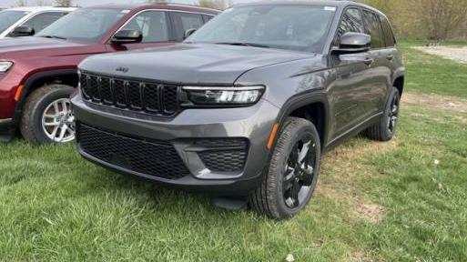 JEEP GRAND CHEROKEE 2023 1C4RJHAG7PC595145 image